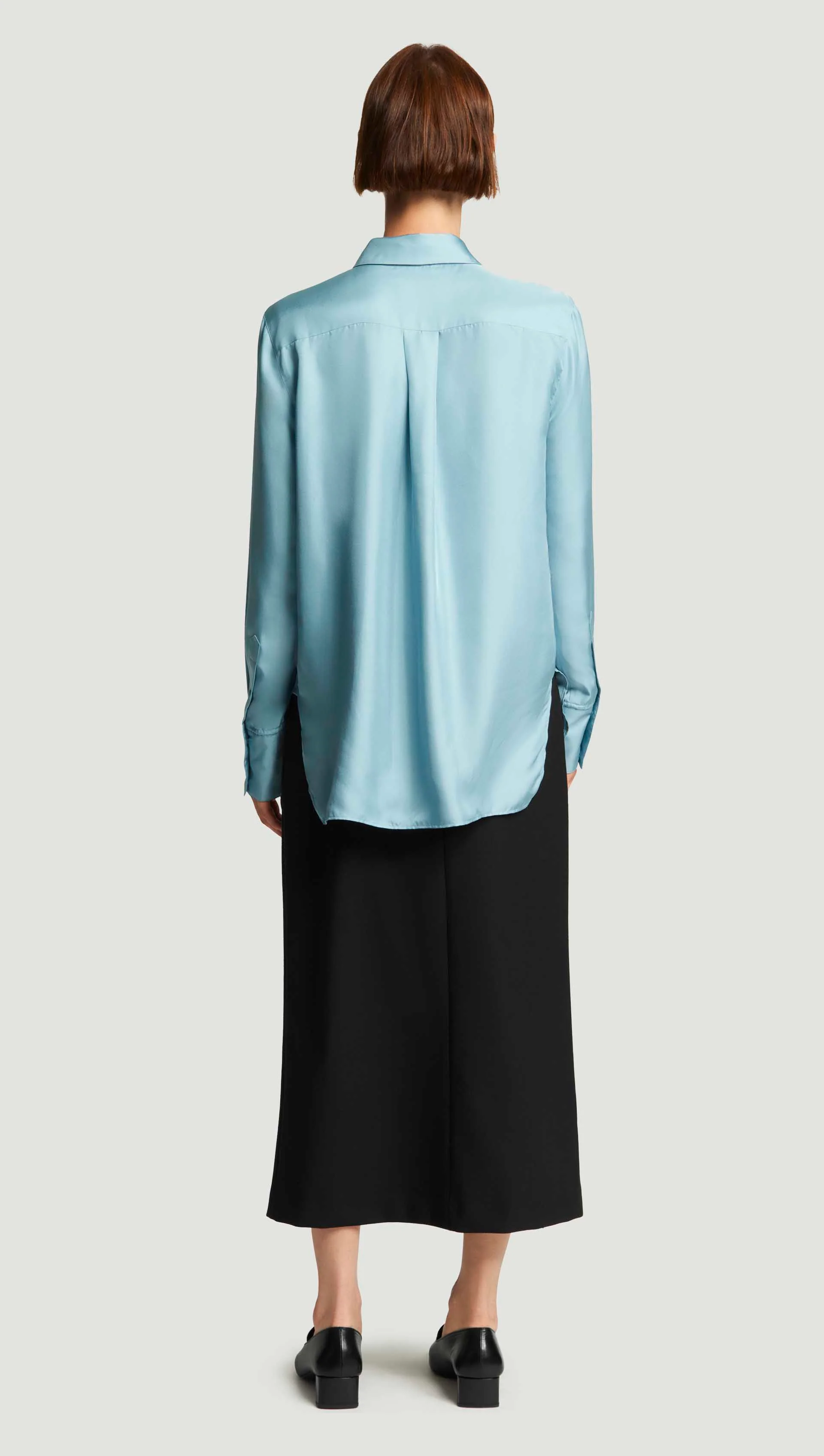 Slim Blouse in Silk Twill | Baby Blue - Image 4