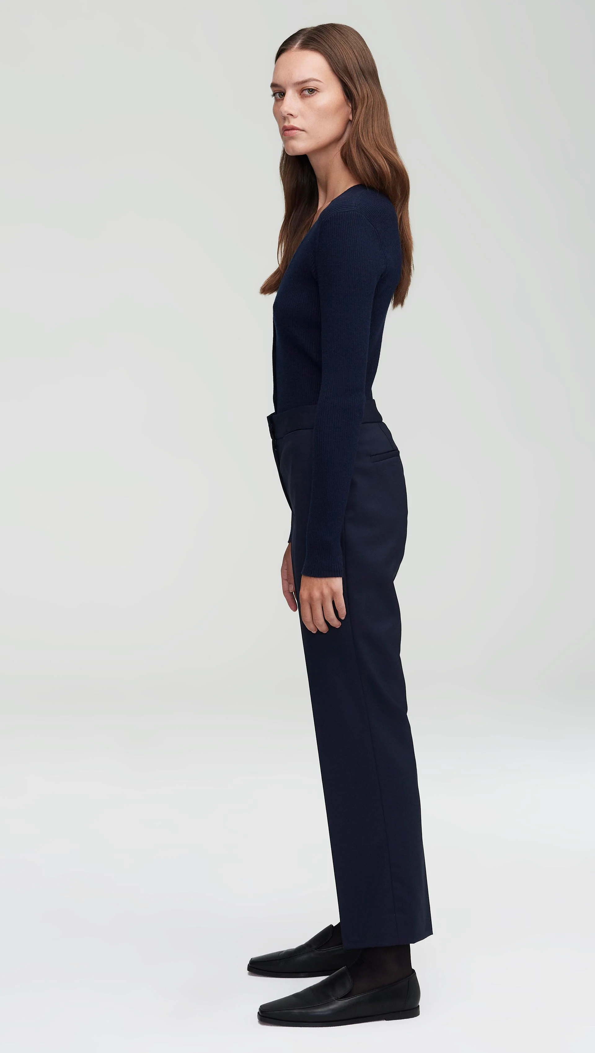 Slim Kick Flare Trouser in Seasonless Wool | Midnight - Image 3