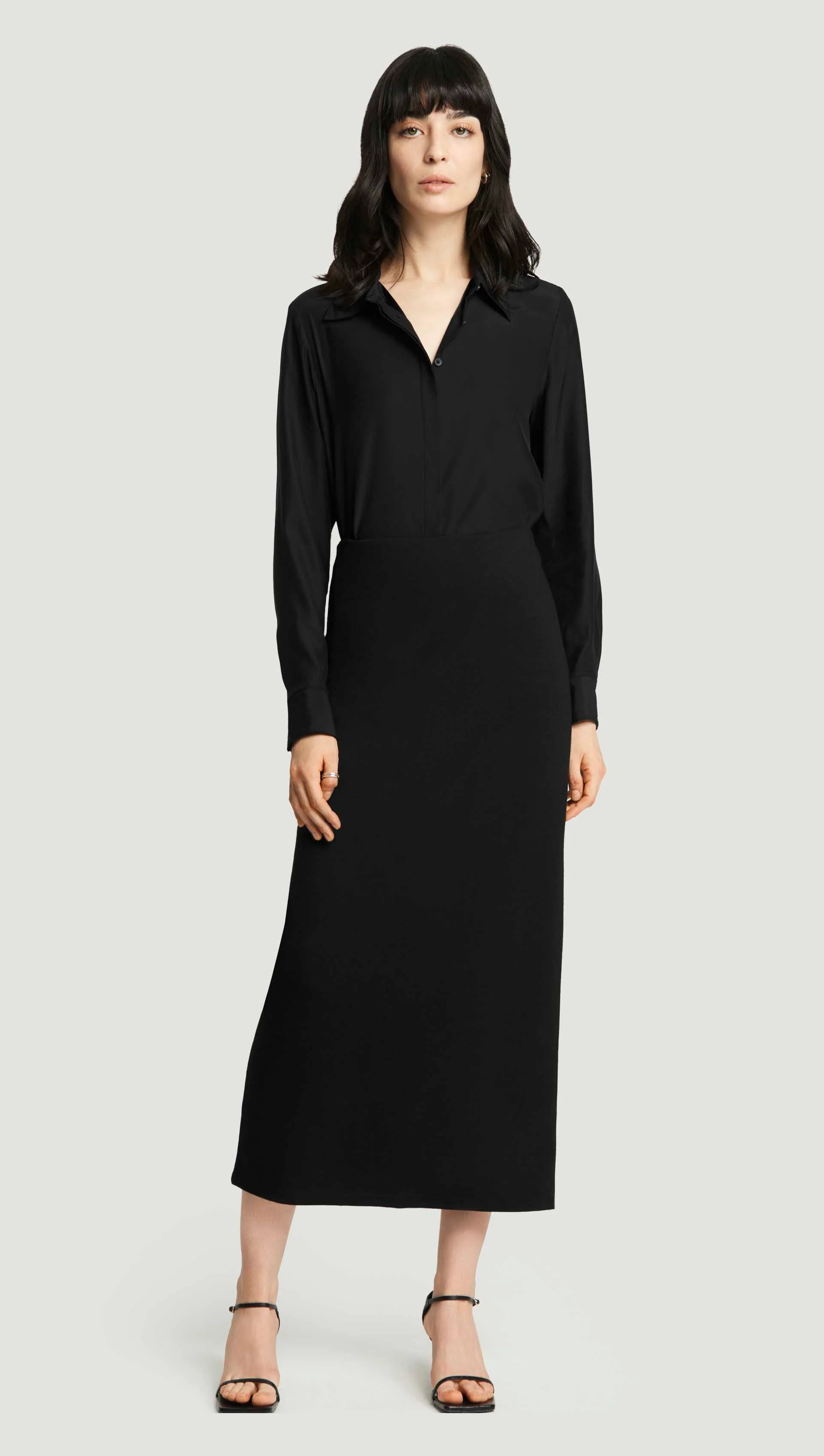 Slim Skirt in Wool Jersey | Black