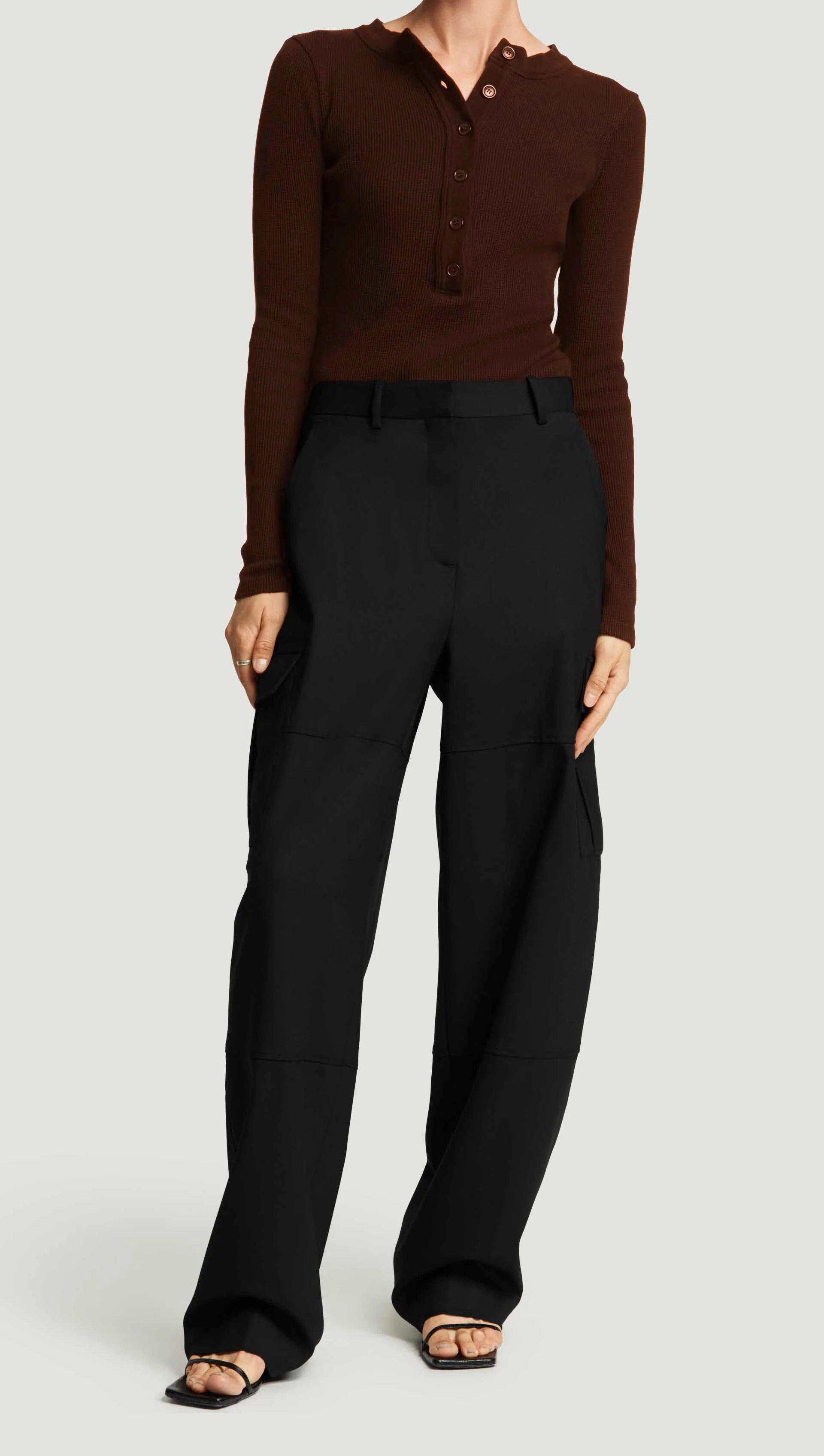Tailored Cargo Pants in Seasonless Wool | Black - Image 4