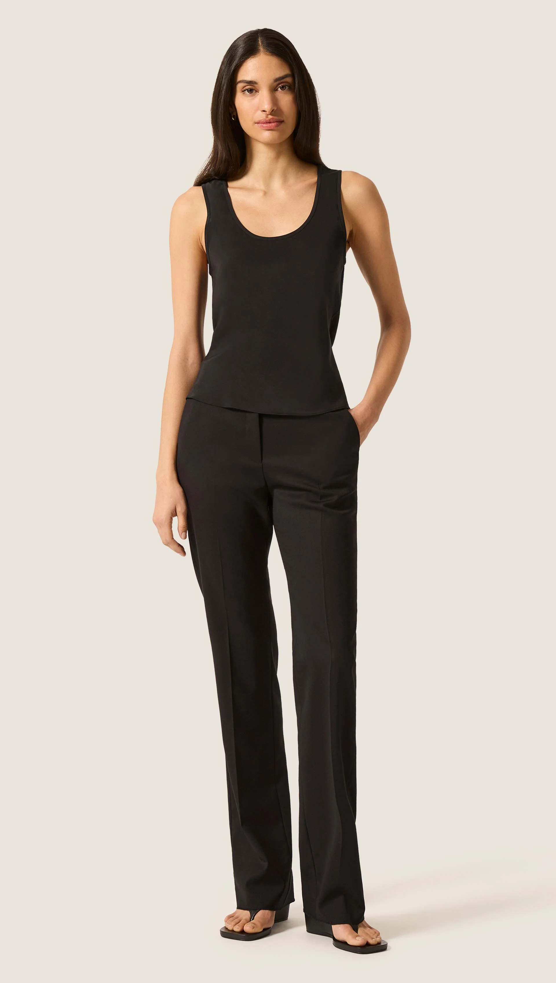 Tank in Matte-side Silk Charmeuse | Black - Image 5