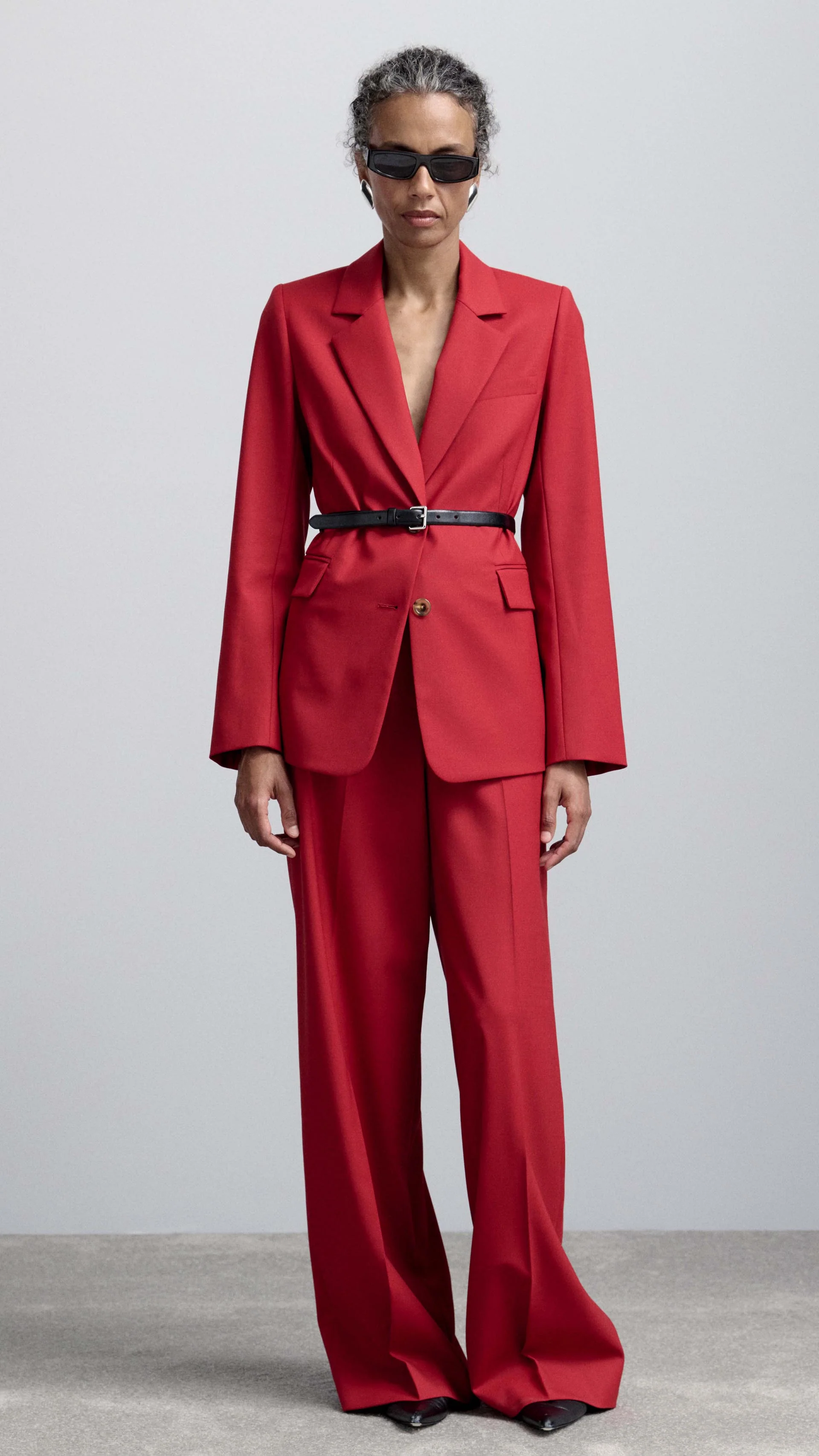 Two-Button Blazer in Seasonless Wool | Carmine - Image 7