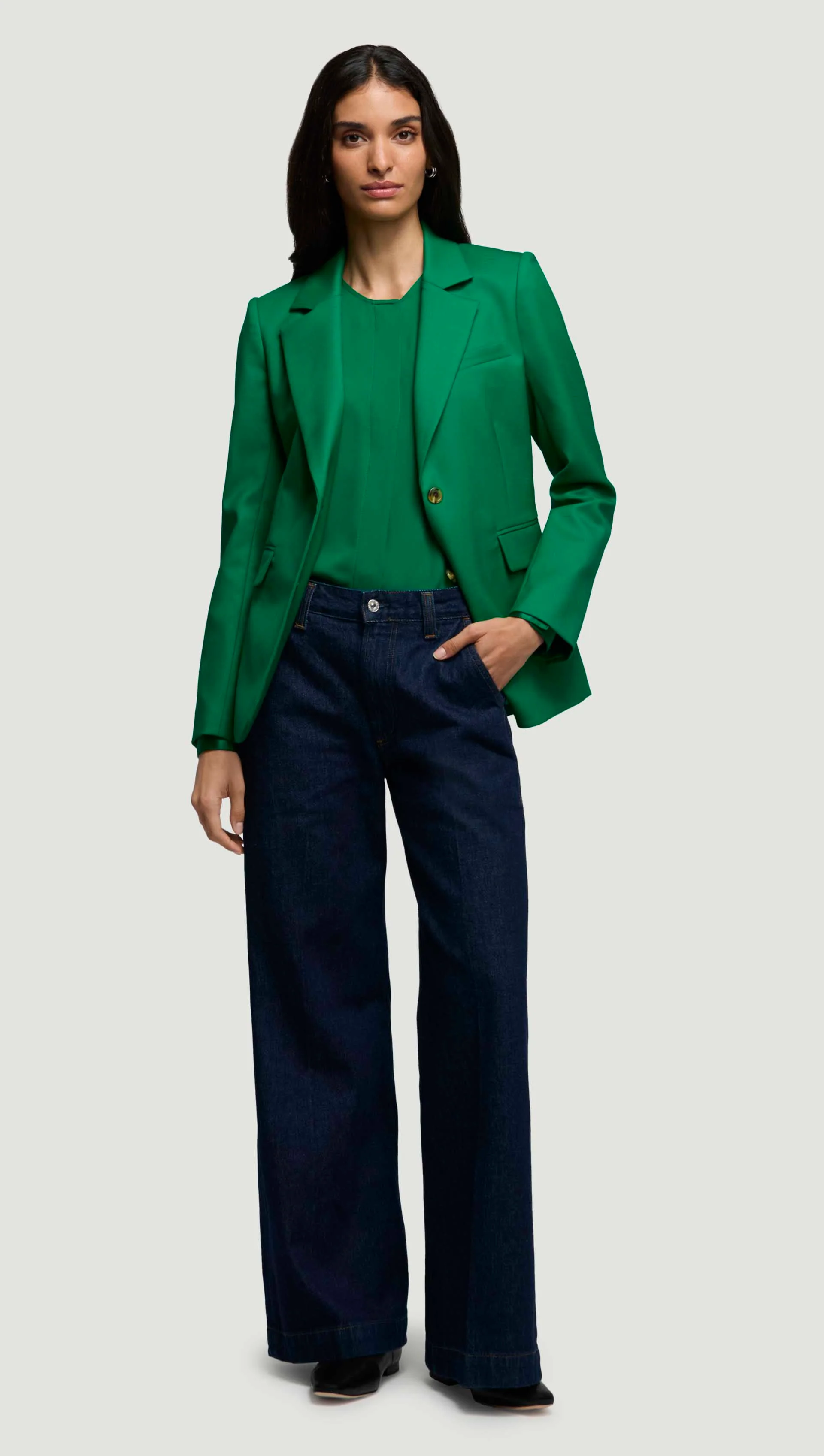 Two-Button Blazer in Seasonless Wool | Jade - Image 2