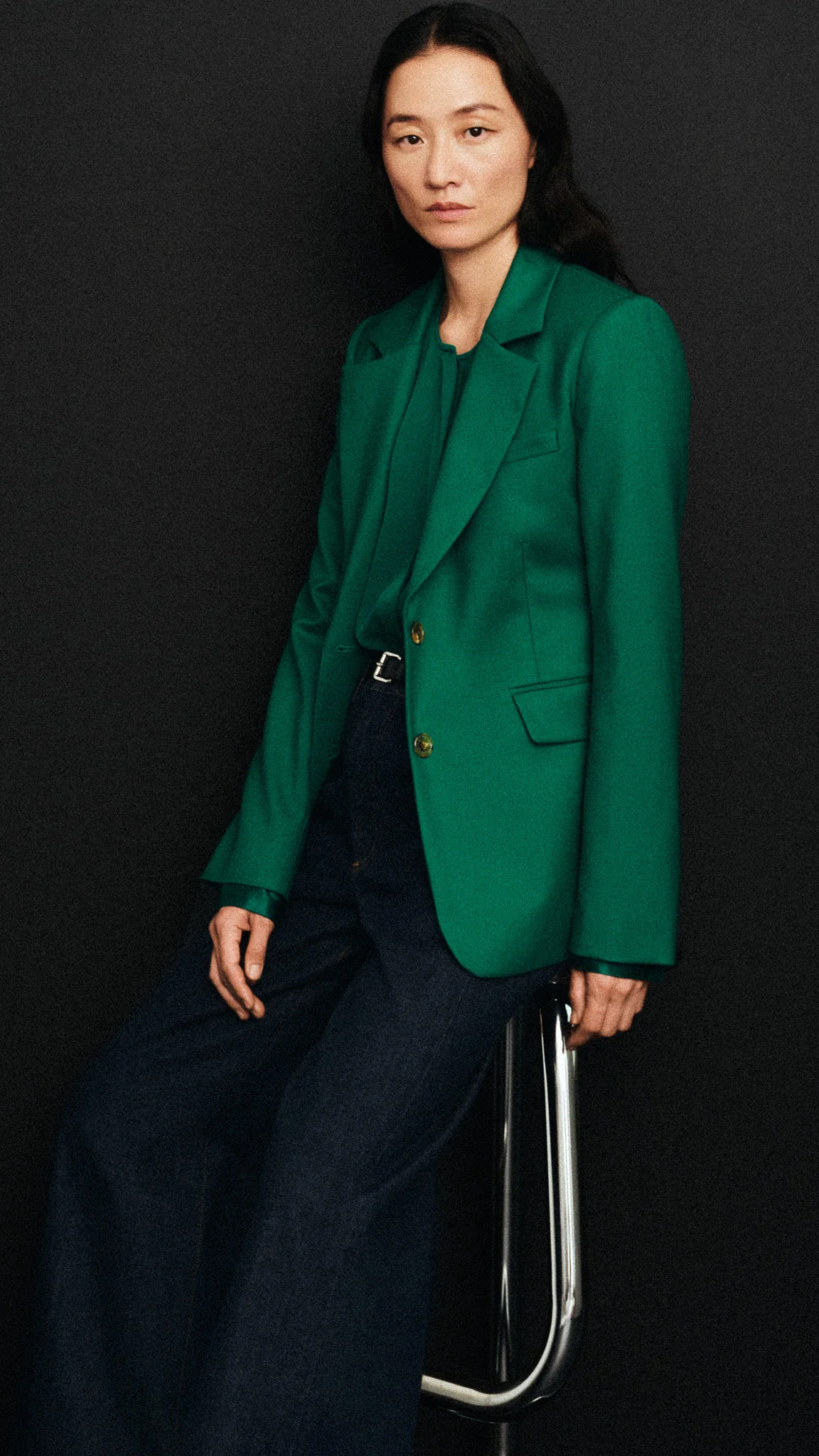 Two-Button Blazer in Seasonless Wool | Jade - Image 9