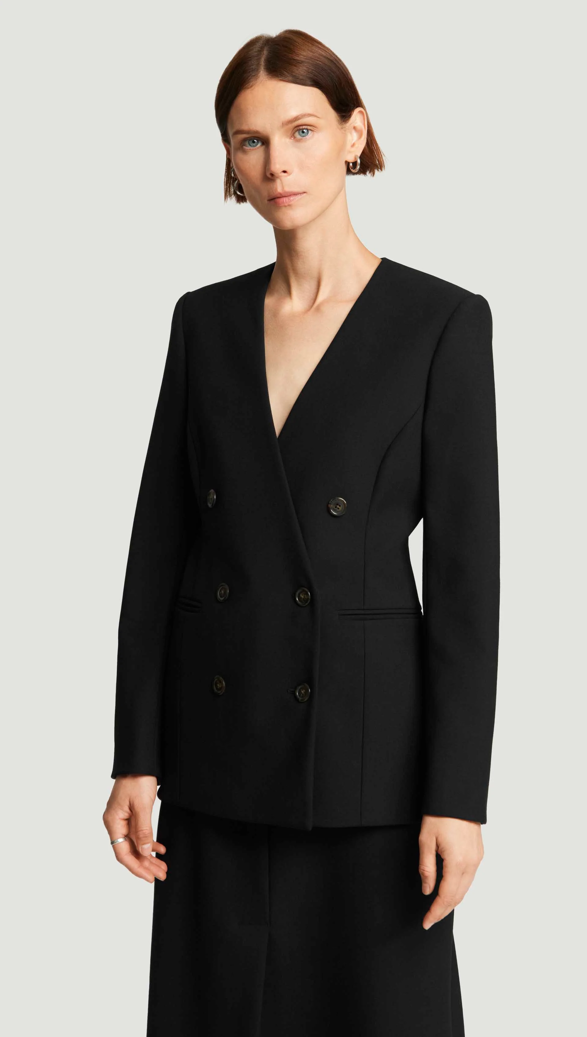 V-Neck Blazer in Heavy Wool Twill | Black