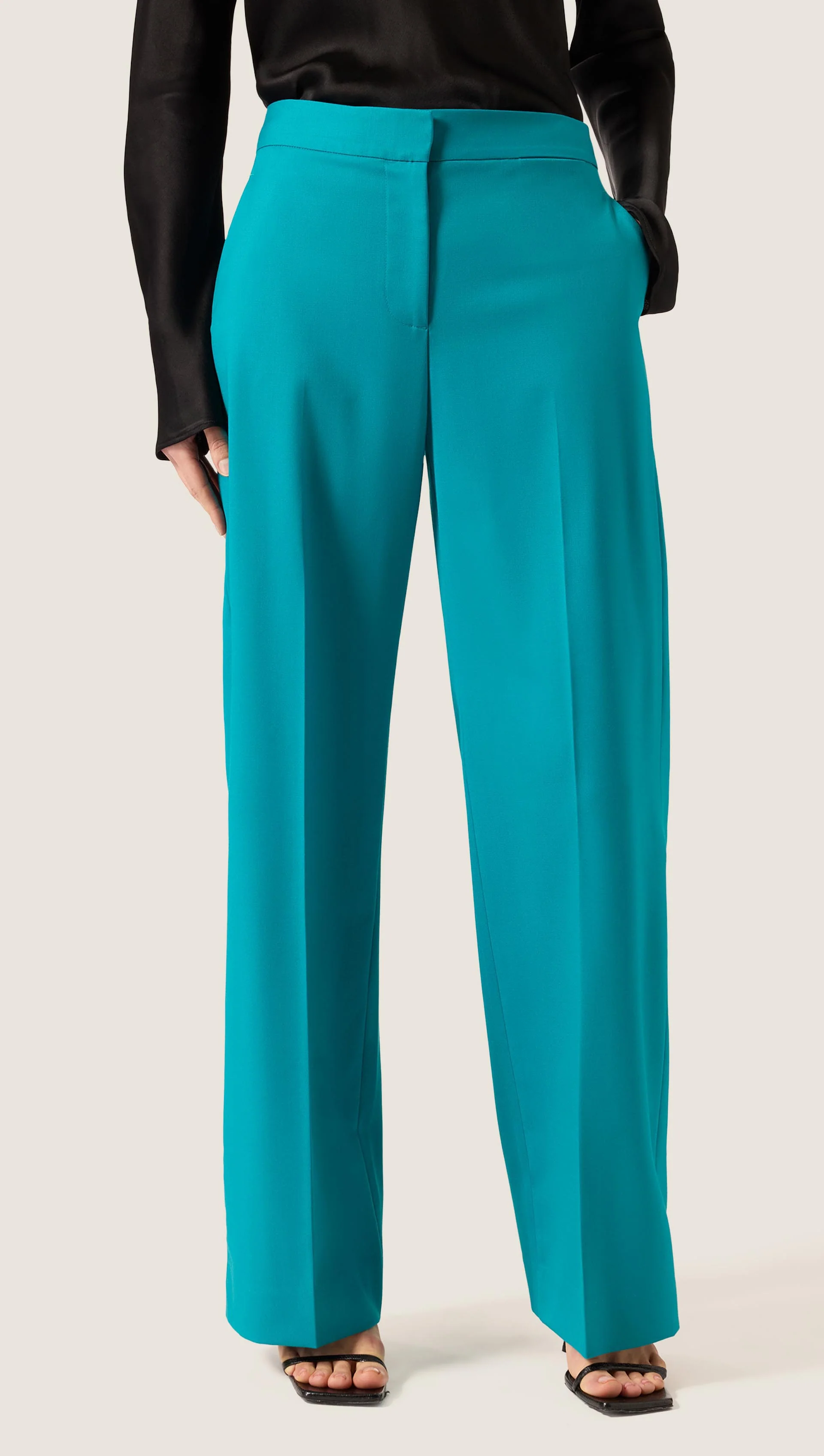 Wide Leg Trouser in Seasonless Wool | Mar - Image 2