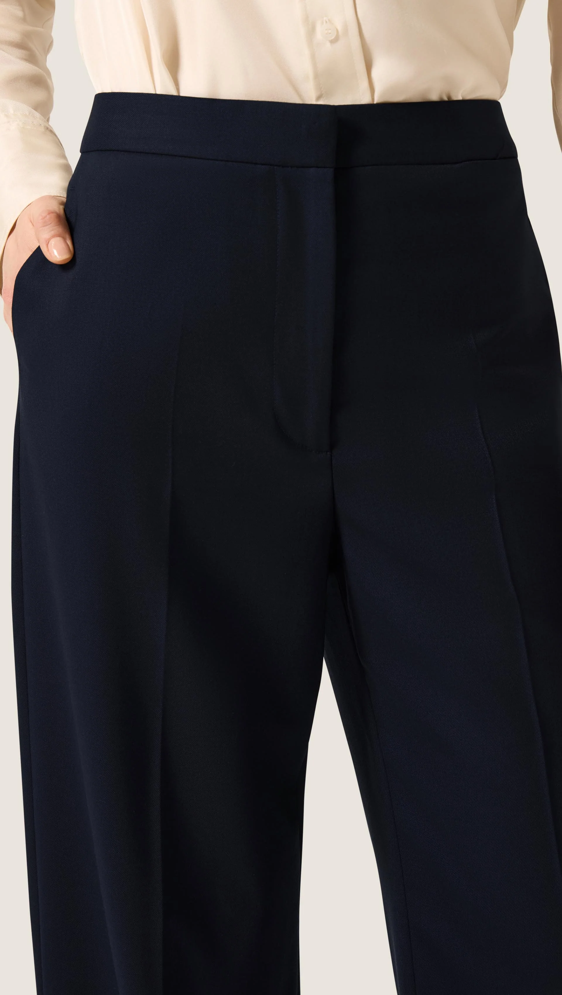 Wide Leg Trouser in Seasonless Wool | Midnight - Image 6