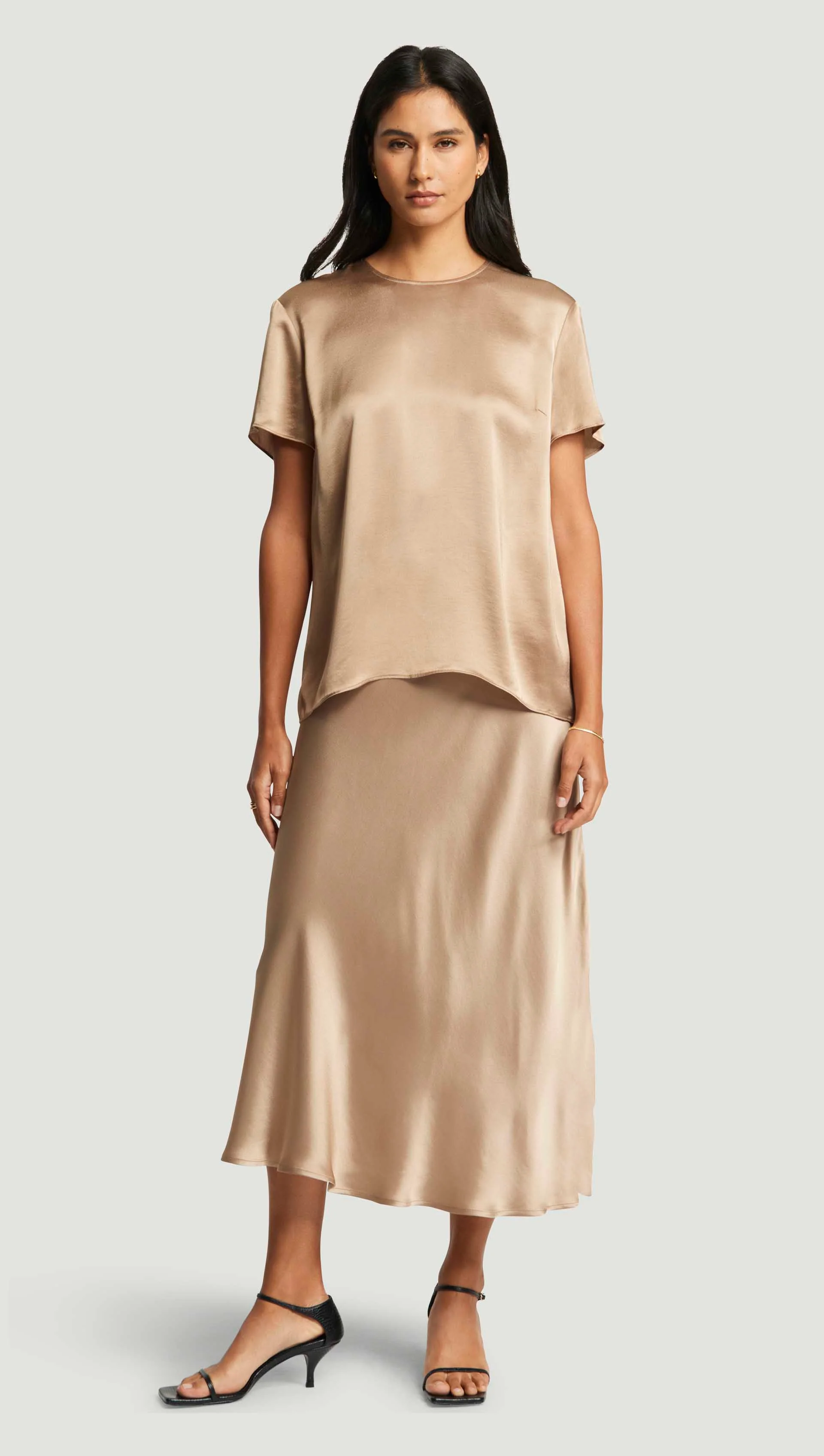 Woven Top in Viscose Satin | Taupe - Image 4